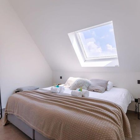 Huswell - Tosca - Lovely Double Room At Ranch De Blauwe Zaal Brujas Exterior foto